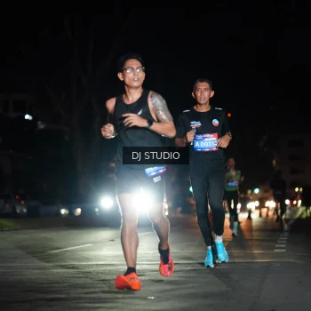 Runner Photo 3690076