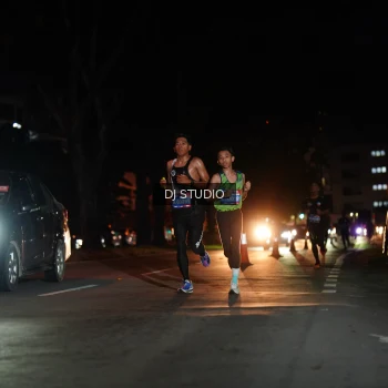 Runner Photo 3690087