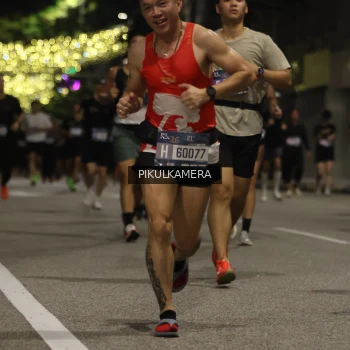Runner Photo 3690095