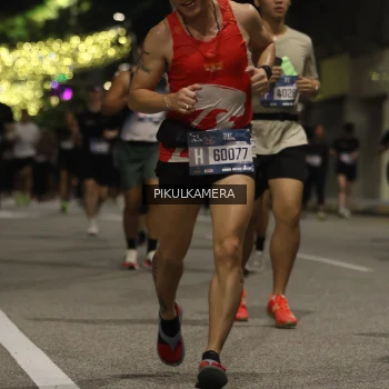 Runner Photo 3690100