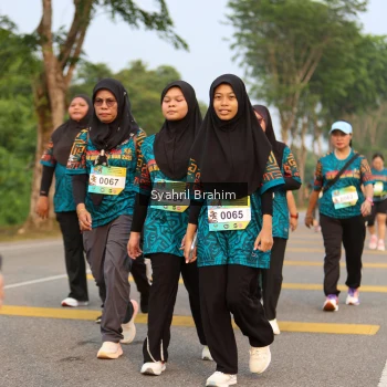 Runner Photo 3690113