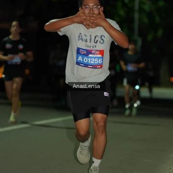 Runner Photo 3690123