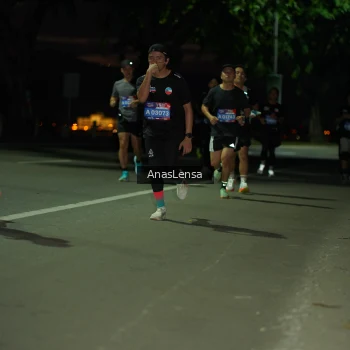 Runner Photo 3690140