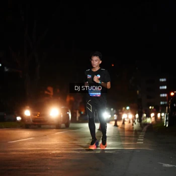 Runner Photo 3690146