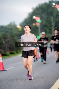 Runner Photo 3690149