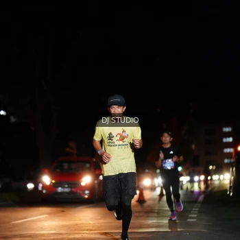 Runner Photo 3690178