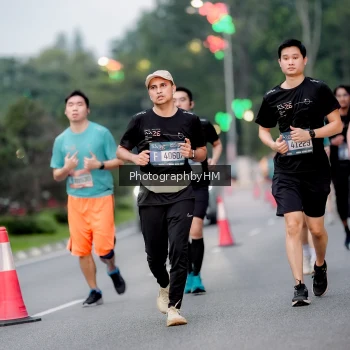 Runner Photo 3690180