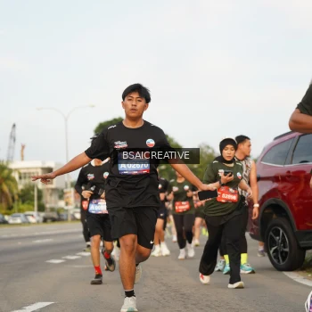 Runner Photo 3690191
