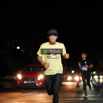 Runner Photo 3690198