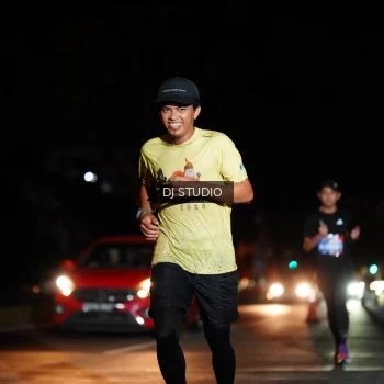 Runner Photo 3690199