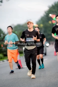 Runner Photo 3690219