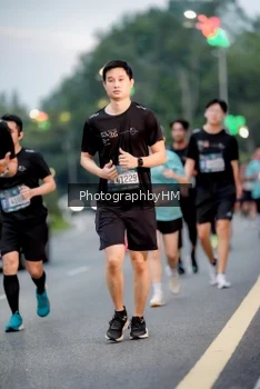 Runner Photo 3690231