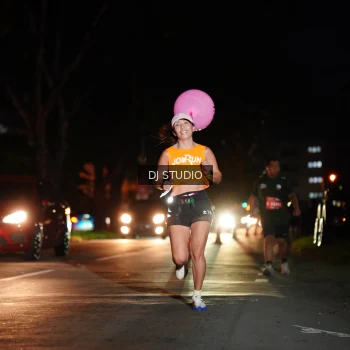 Runner Photo 3690310