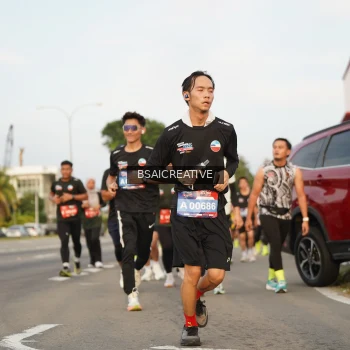 Runner Photo 3690311
