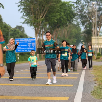 Runner Photo 3690339