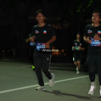 Runner Photo 3690341