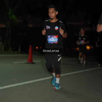 Runner Photo 3690344
