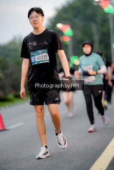 Runner Photo 3690391