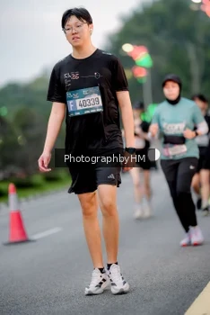 Runner Photo 3690400