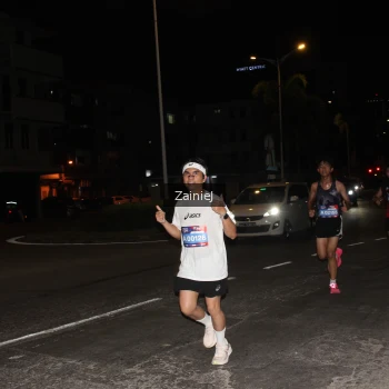 Runner Photo 3690409