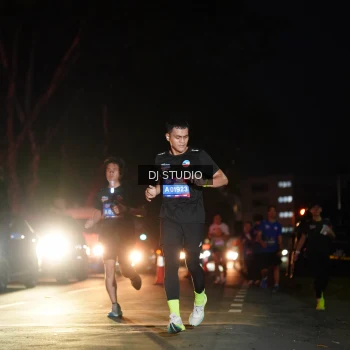 Runner Photo 3690434