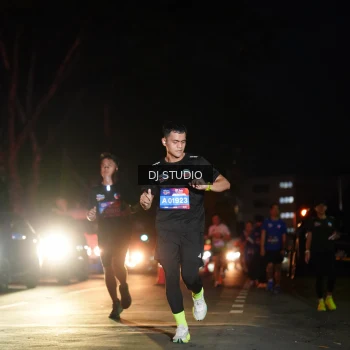 Runner Photo 3690443