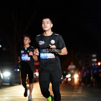 Runner Photo 3690472