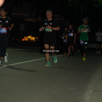 Runner Photo 3690495