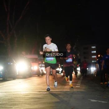 Runner Photo 3690543
