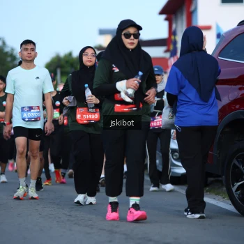 Runner Photo 3690553
