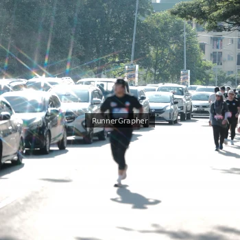 Runner Photo 3690628