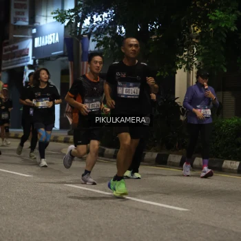 Runner Photo 3690632