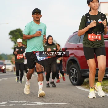 Runner Photo 3690633