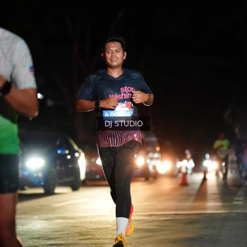 Runner Photo 3690634