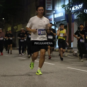 Runner Photo 3690647
