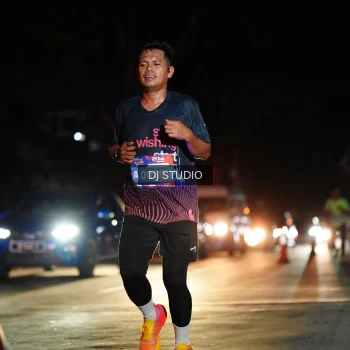 Runner Photo 3690654