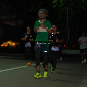 Runner Photo 3690657