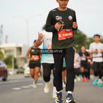 Runner Photo 3690674