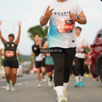 Runner Photo 3690725