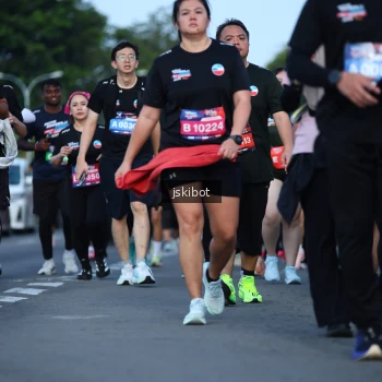 Runner Photo 3690739