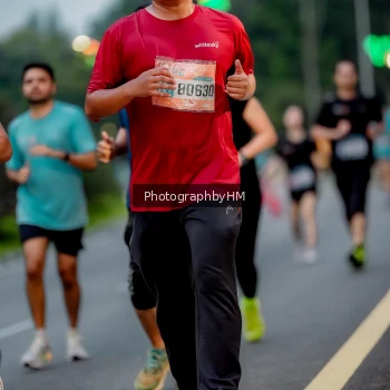 Runner Photo 3690755