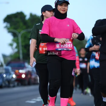 Runner Photo 3690830