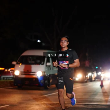 Runner Photo 3690991