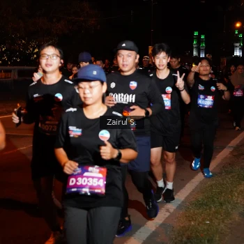 Runner Photo 3691006