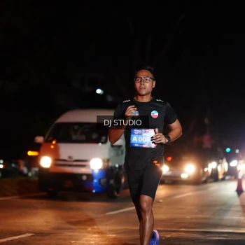 Runner Photo 3691018