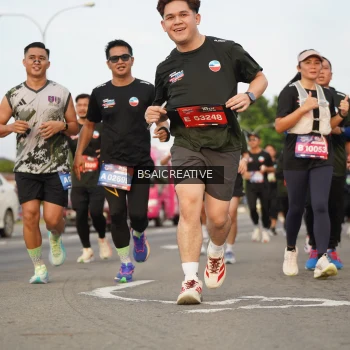 Runner Photo 3691044