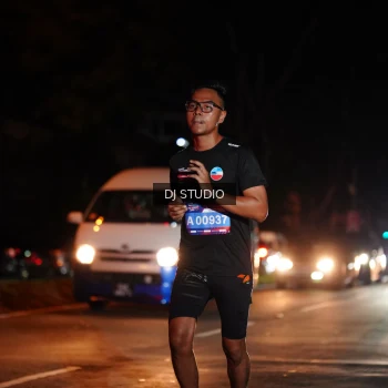 Runner Photo 3691057