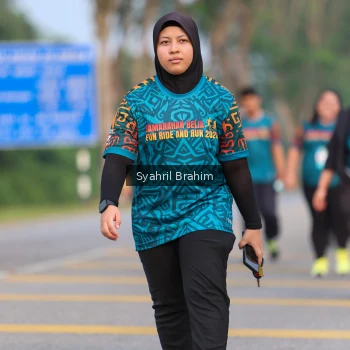 Runner Photo 3691093