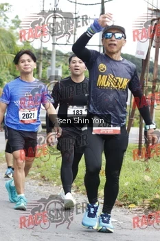 Runner Photo 369110