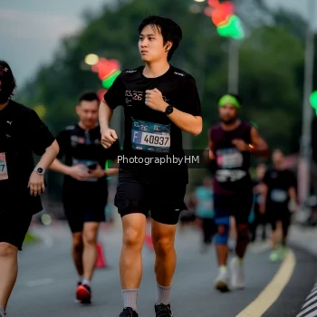 Runner Photo 3691168